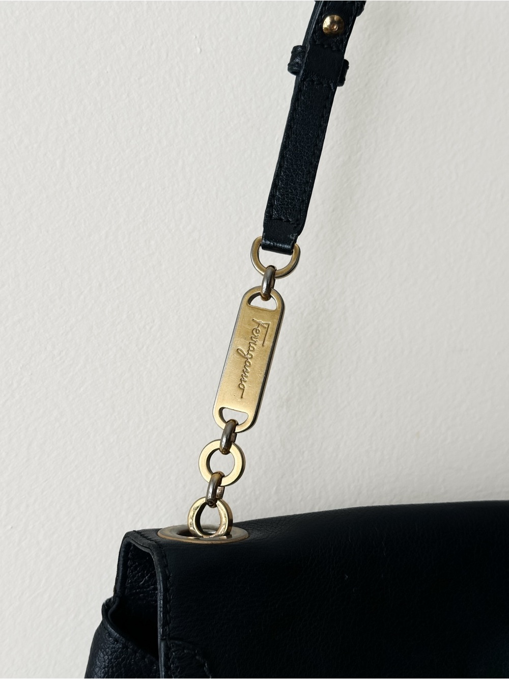 Ferragamo Vintage Gancini Black Leather Crossbody Bag - Picture 11 of 12